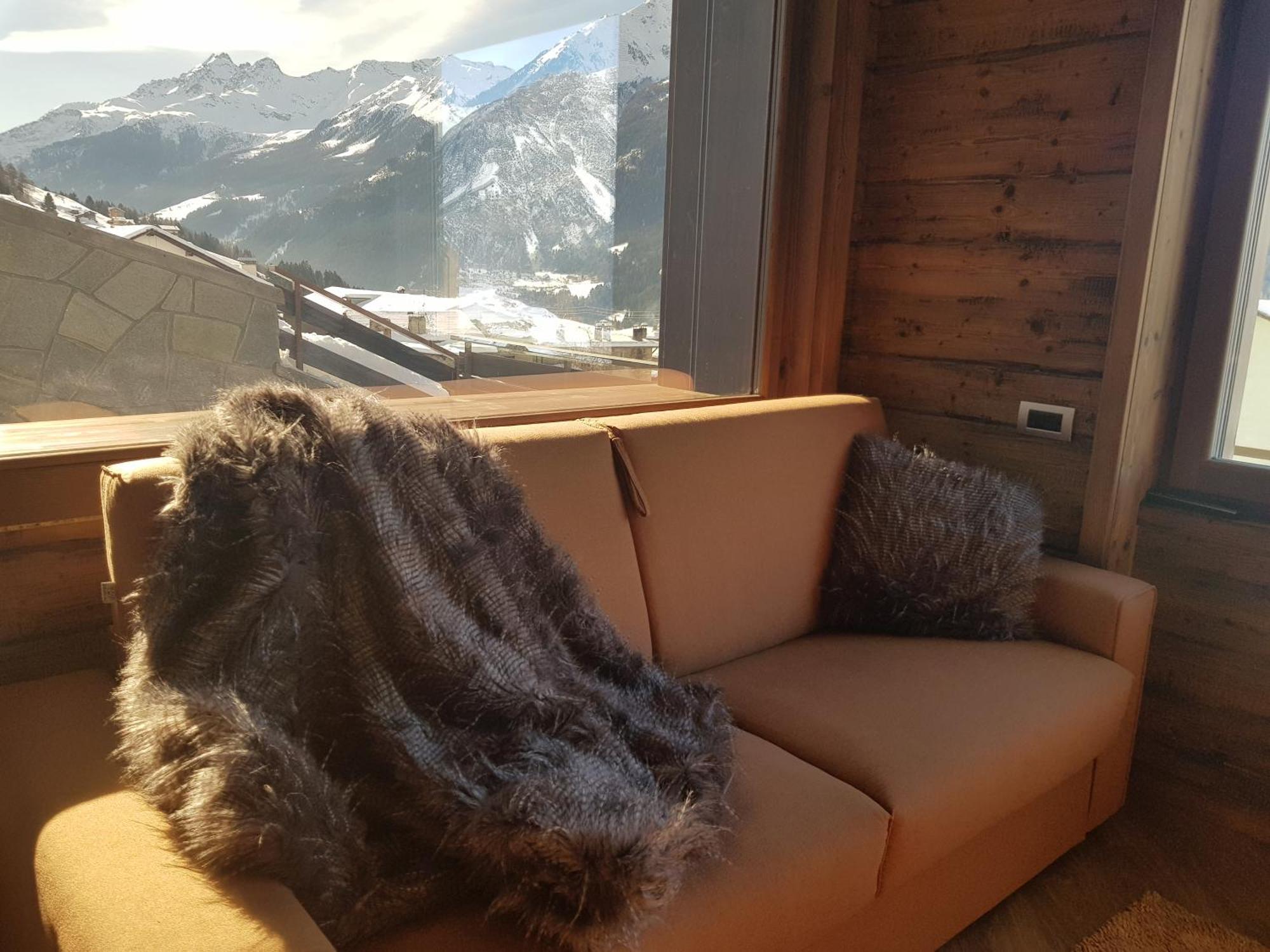 Best House Snc Di Elisa Baroni E Beatrice Dei Cas Bormio Eksteriør bilde